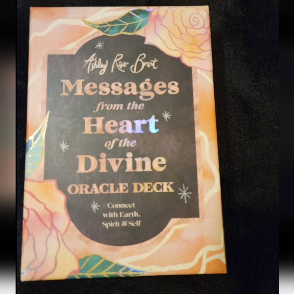 Messages from the heart oracle cards.